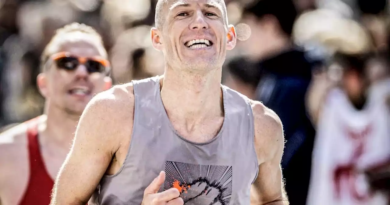 Robben, inoxidable a sus 39 años: completó una maratón de 42km en menos de tres horas