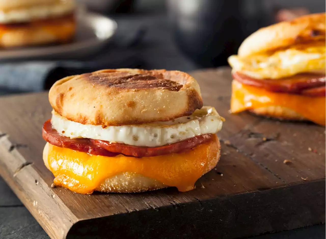 6 Fast-Food Breakfast Sandwiches That Chefs Actually Eat