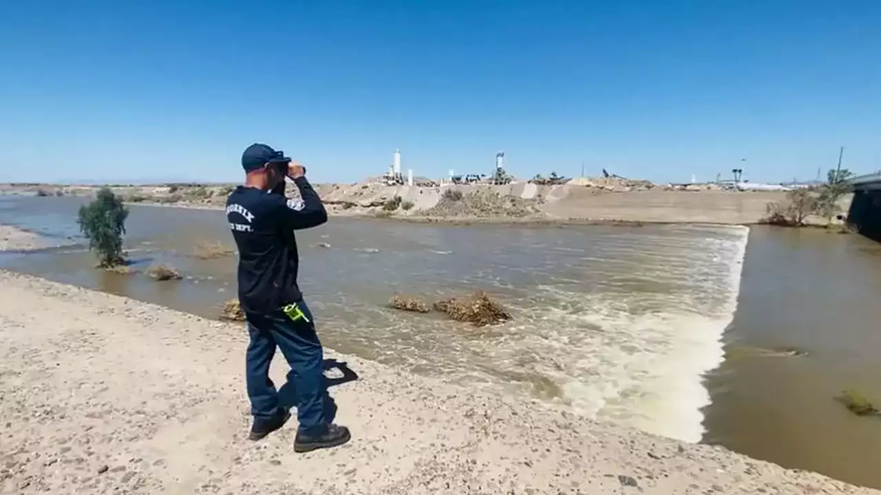 Body recovered in Phoenix after 2 men go missing in dangerous part of river, police say