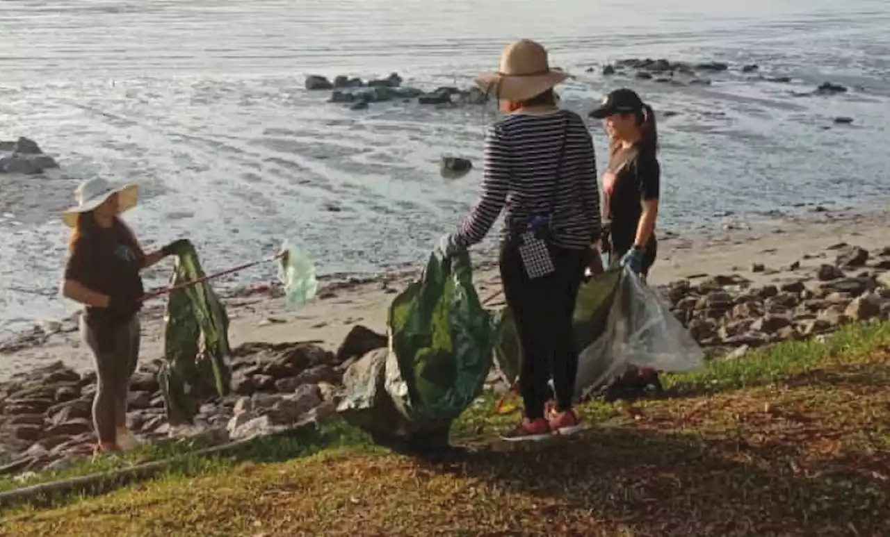 Clean-up Day at Pantai Seagate