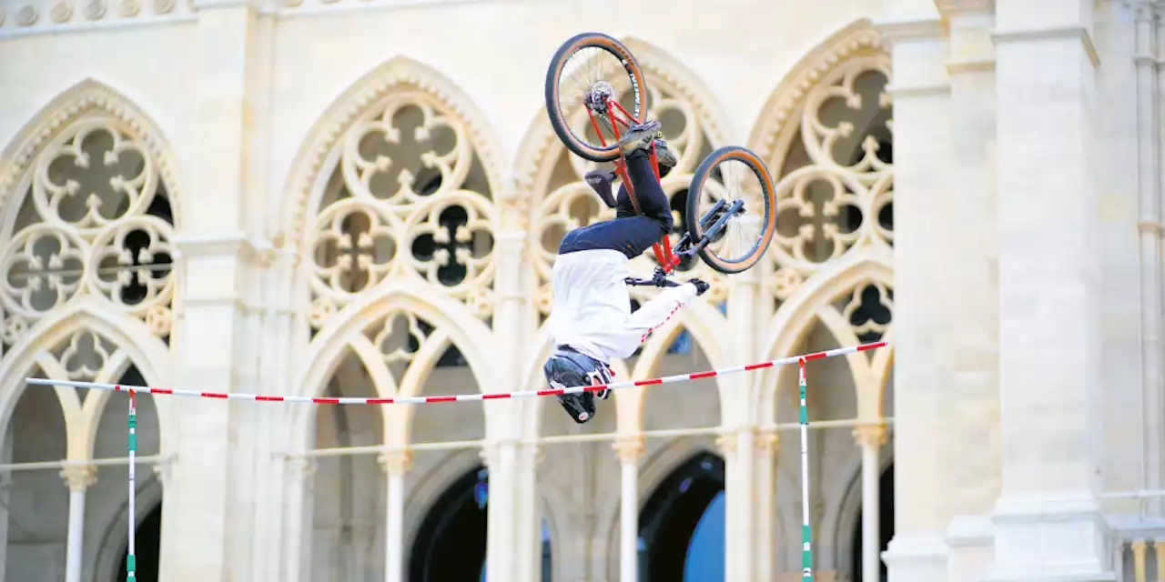 Radikale Stunts und Superhelden beim Wiener Radfestival