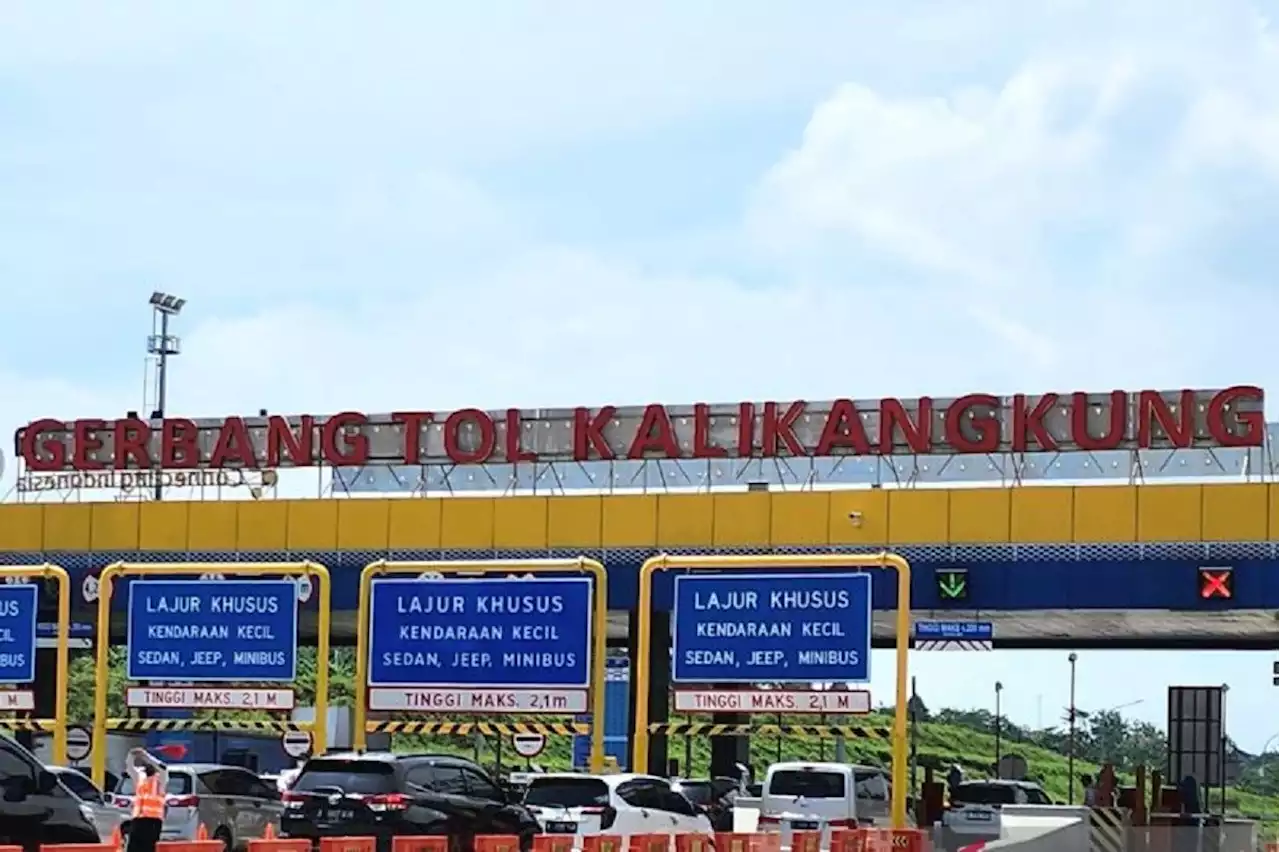 Arus Kendaraan Meningkat di Tol Kalikangkung Semarang, Pengelola Sigap!