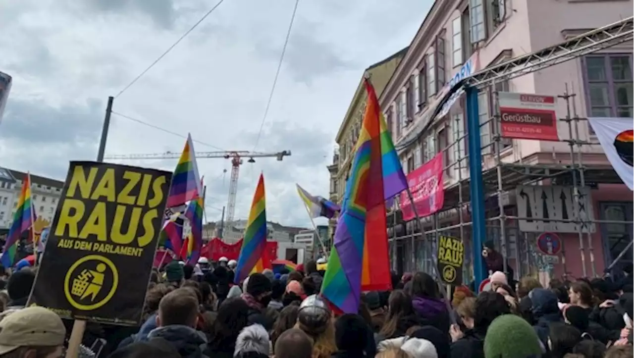 Dragqueen-Lesung: Polizeigroßaufgebot in Wien