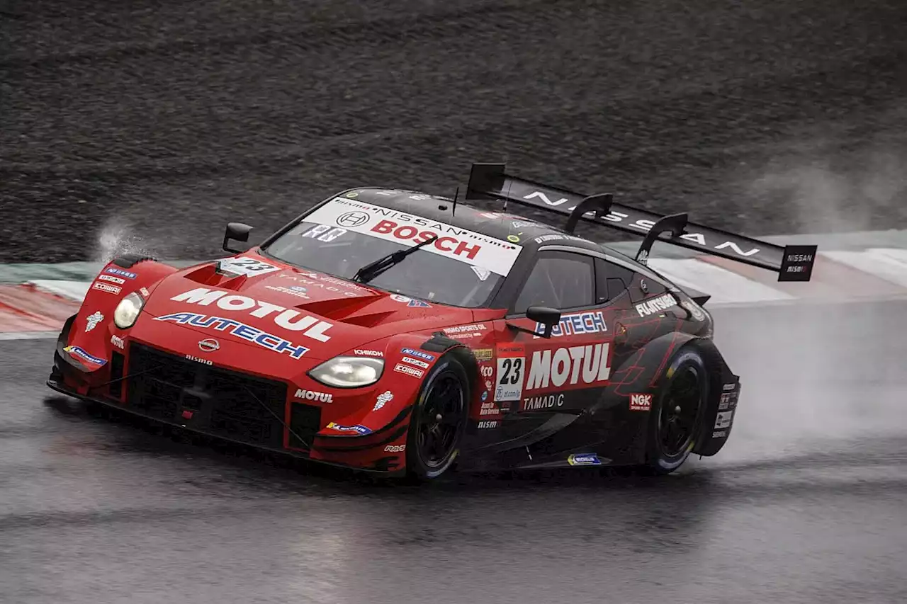 Okayama SUPER GT: Nissan wins bonkers wet/dry season opener