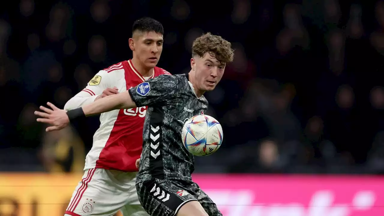 Álvarez mist topper Ajax tegen PSV door tiende gele kaart van Eredivisie-seizoen