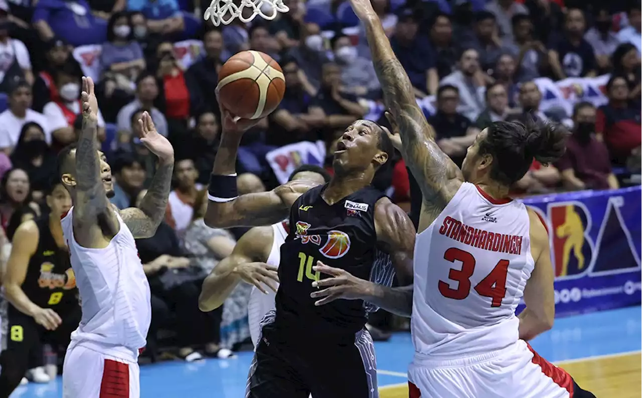 Hollis-Jefferson denies Brownlee, snags 1st Best Import honors