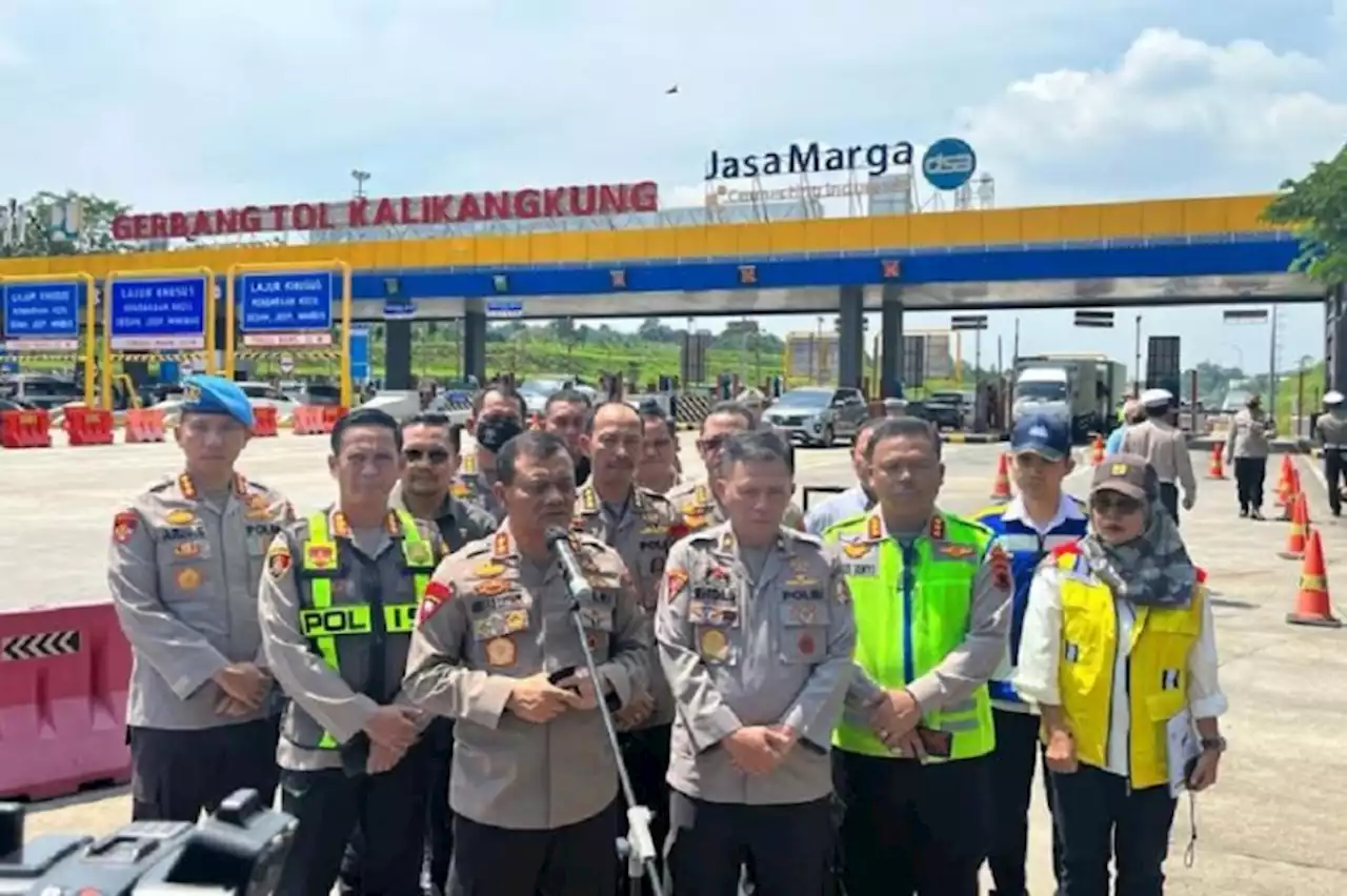 Kapolda Jateng Cek GT Kalikangkung, Ada Kenaikan Jumlah Kendaraan 15 Persen