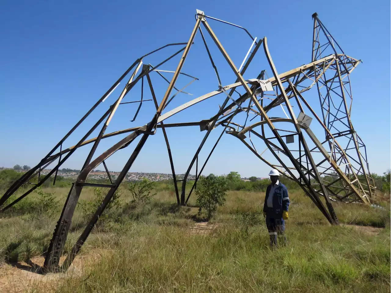 Five more pylons collapse in Tshwane due to vandalism and theft | The Citizen