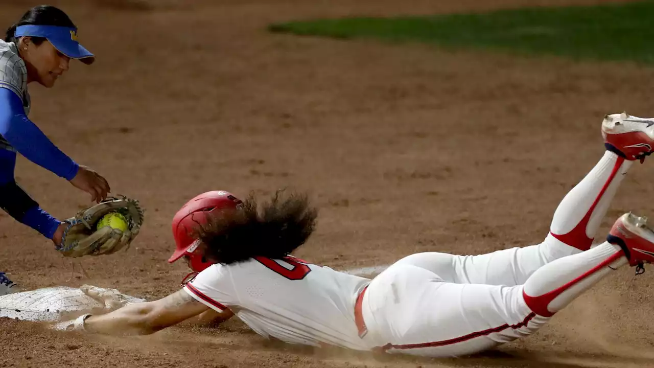 Former Wildcat-turned Bruin Sharlize Palacios crushes a 3-run home run to extend UA's losing skid