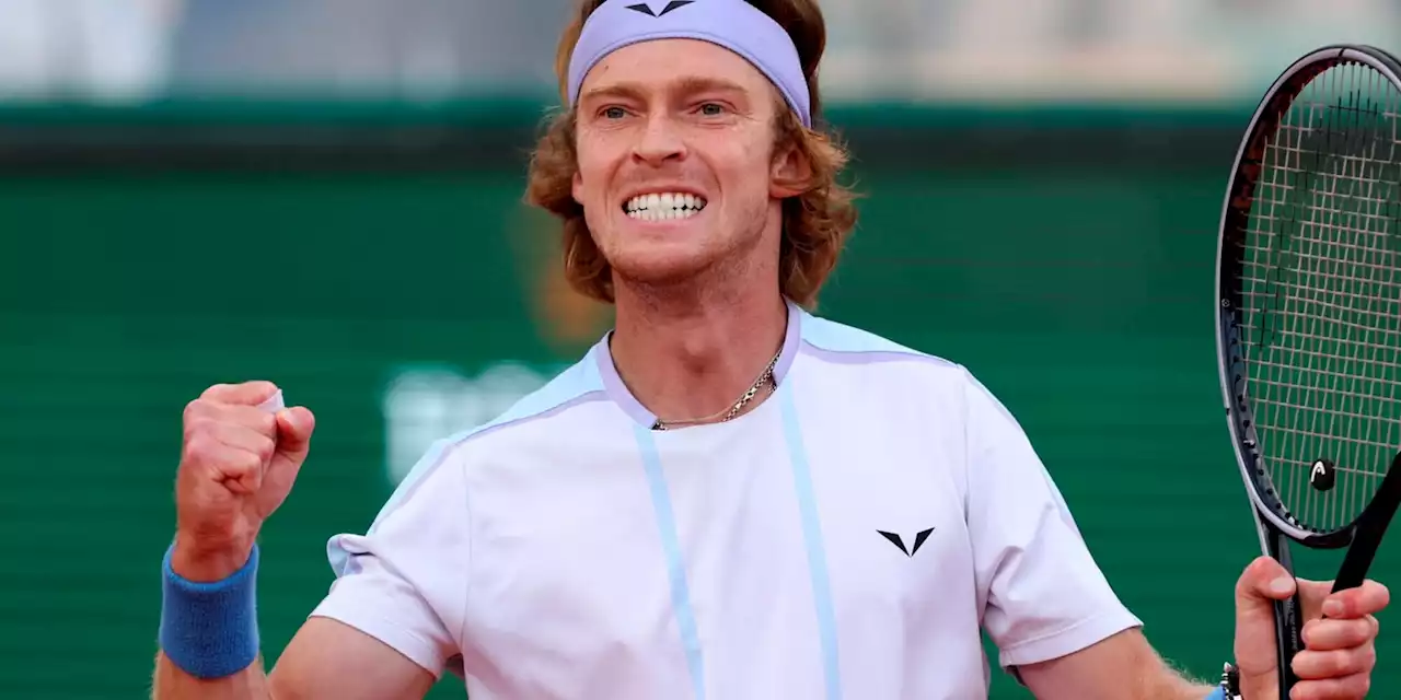 Tennis, stoico Rublev! Batte Rune e conquista Montecarlo