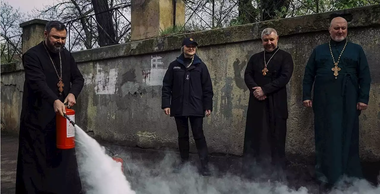 Religion - Kein Osterfriede zwischen den Kirchen