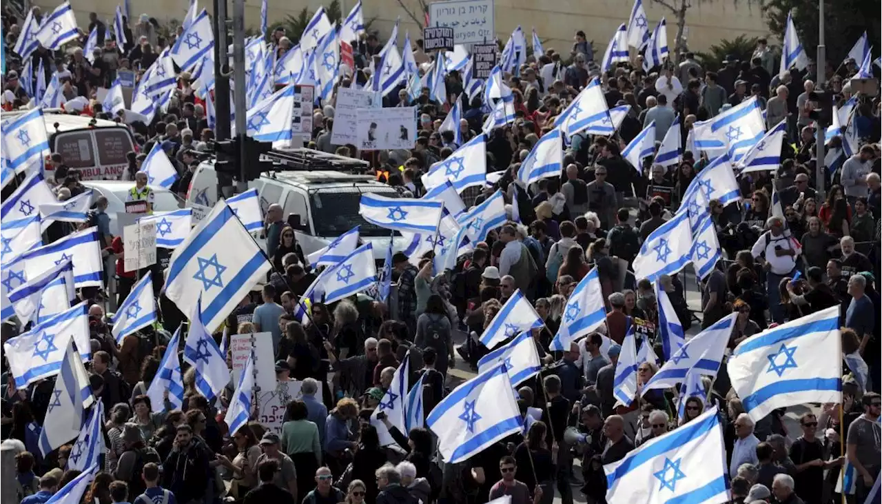 Nuevas multitudinarias protestas en Israel contra el primer ministro Netanyahu