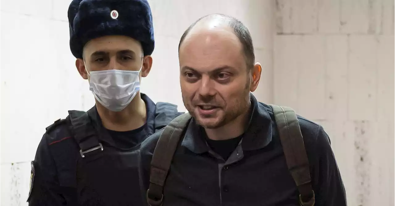 Russian man who dared to criticise Putin thrown in jail for 25 years