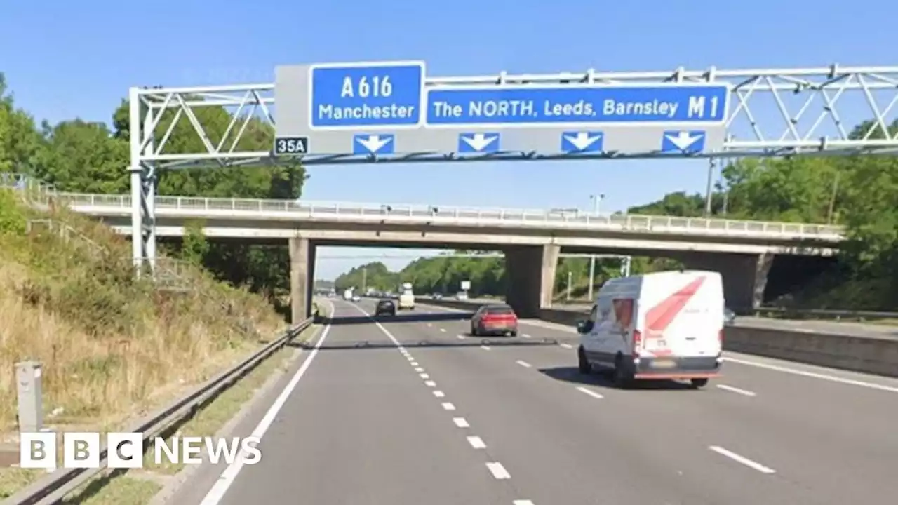 South Yorkshire: Motorists warned of overnight lane closures on M1