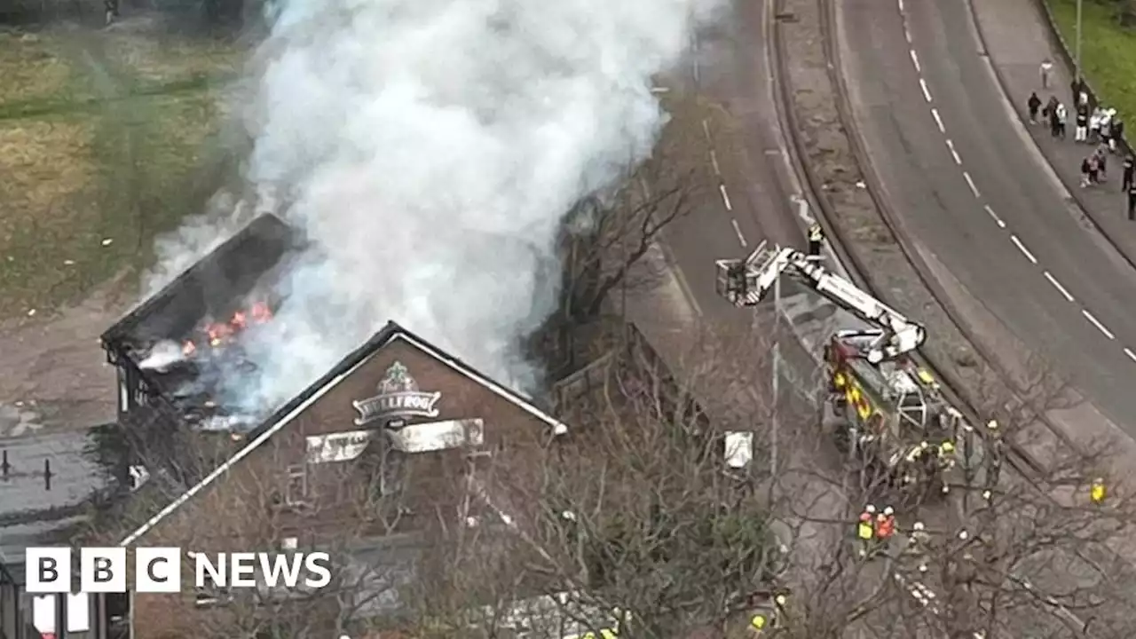 Police investigate deliberate blaze at former pub in Motherwell