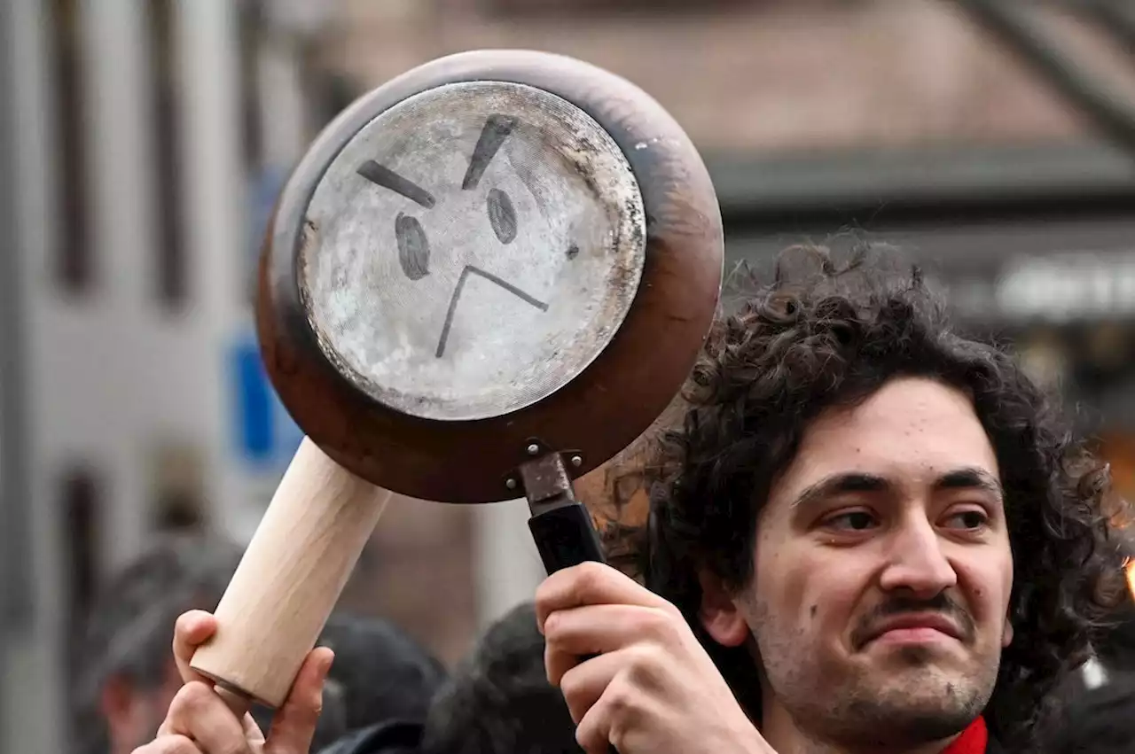 Protest: Franzosen übertönen Macrons Rede mit Kochtöpfen