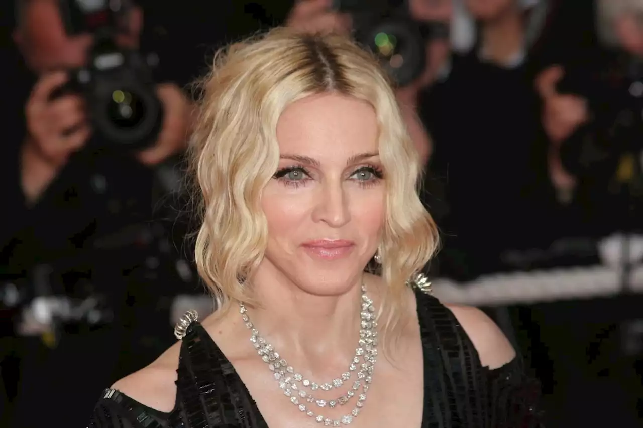 Madonna défigurée, 'elle veut redevenir elle-même pour ses fans' confie un proche de la chanteuse