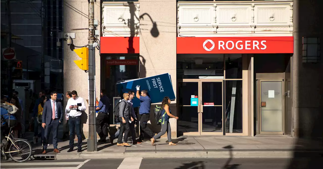 Rogers and Bell quietly bumped up prices for their most basic cellphone plans