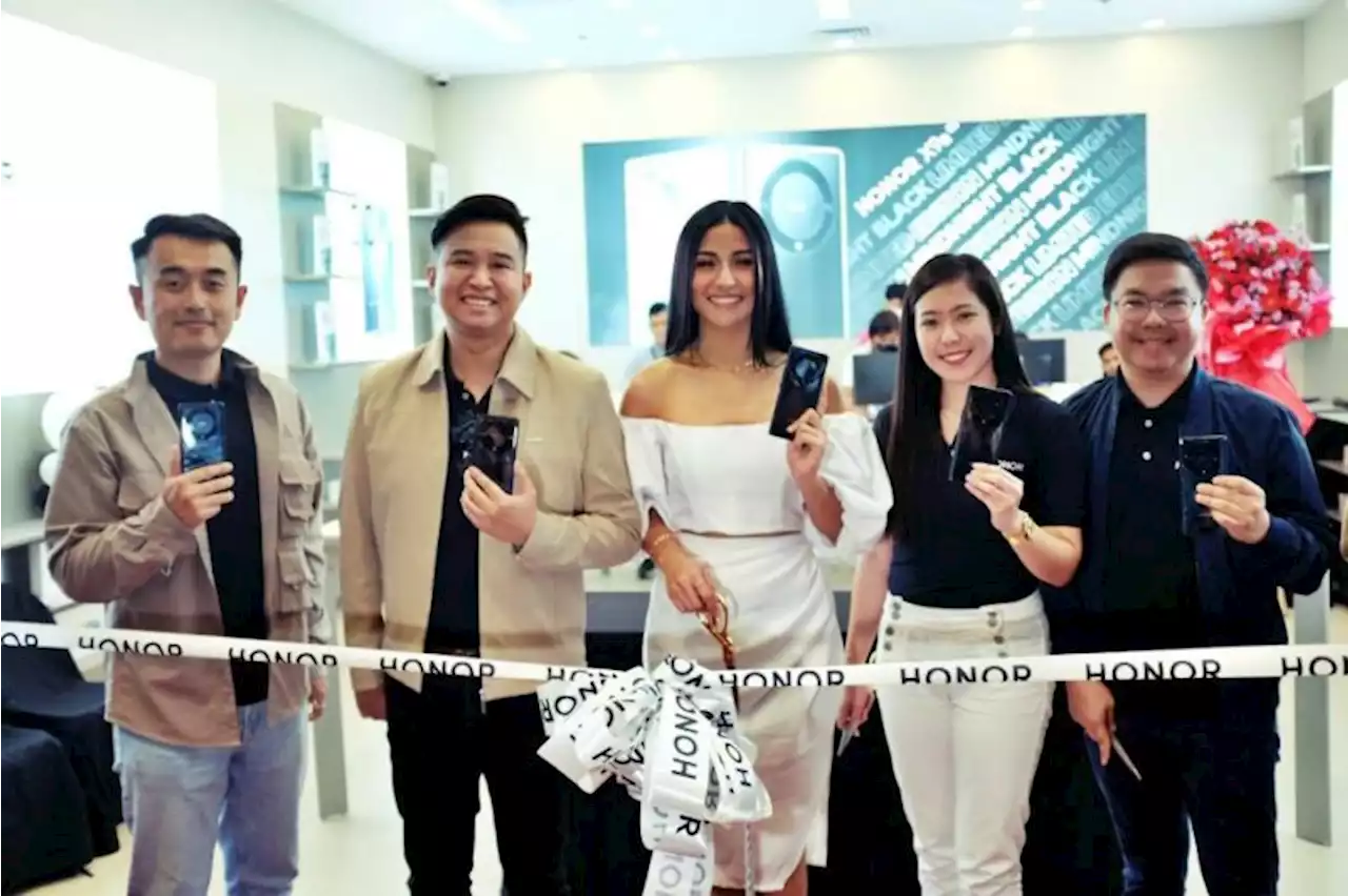 HONOR starts opening experience stores nationwide, unveils limited-edition HONOR X9a 5G Midnight Black | BMPlus