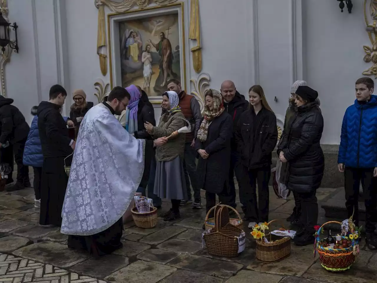 Dozens of POWs freed as Ukraine marks Orthodox Easter