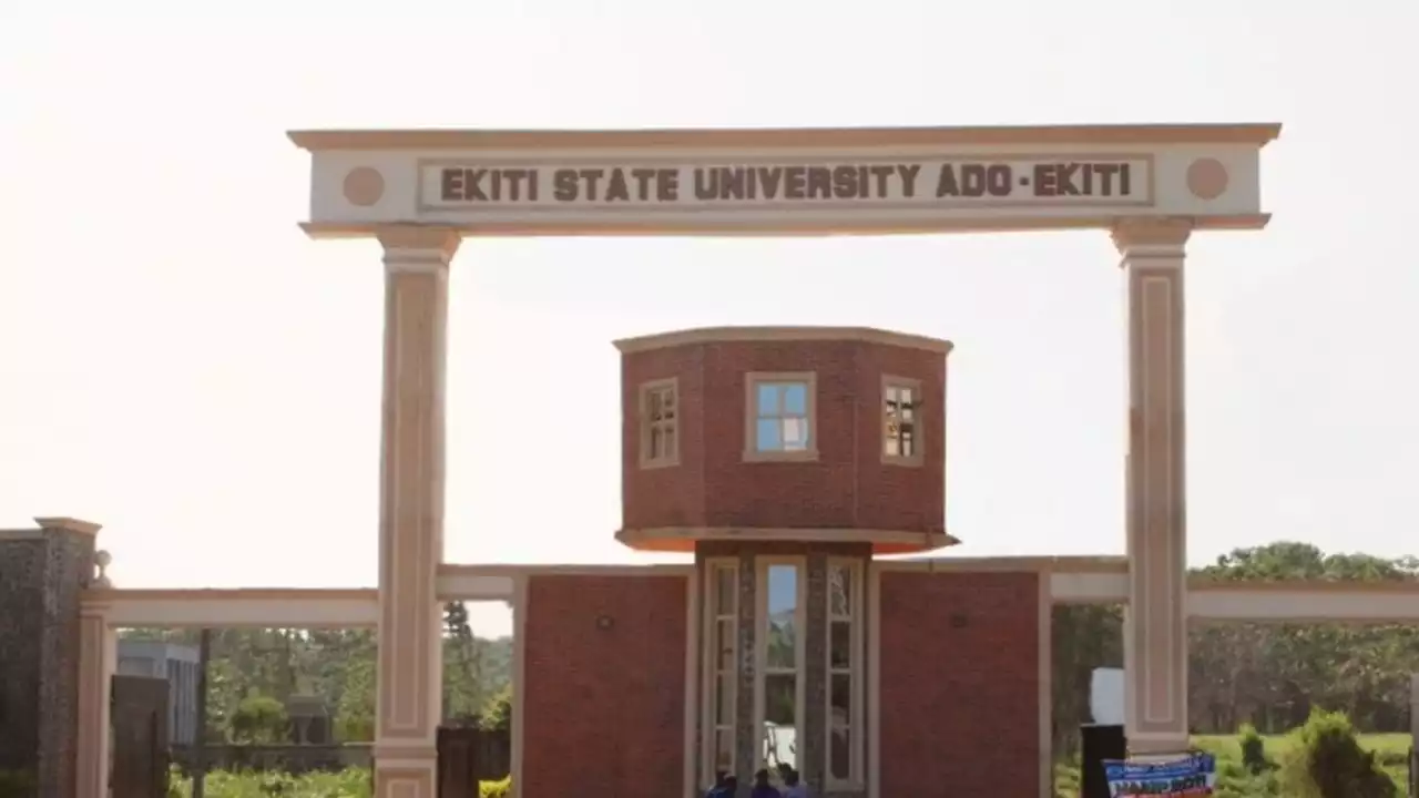 Ekiti State University holds convocation, 5,963 students to graduate