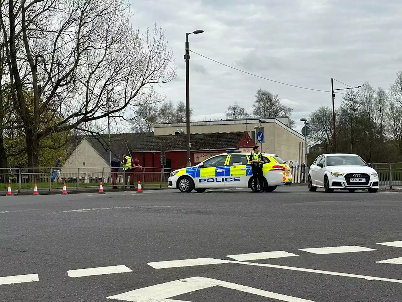 Flats evacuated and area LOCKED DOWN amid 'suspect device' threat