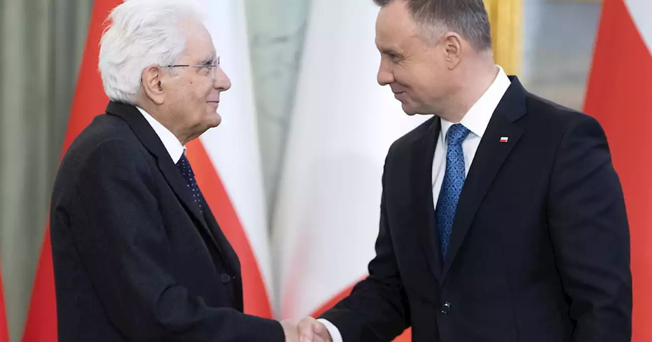 Mattarella a Varsavia: 'Sull'immigrazione l'Ue superi alcune regole preistoriche'