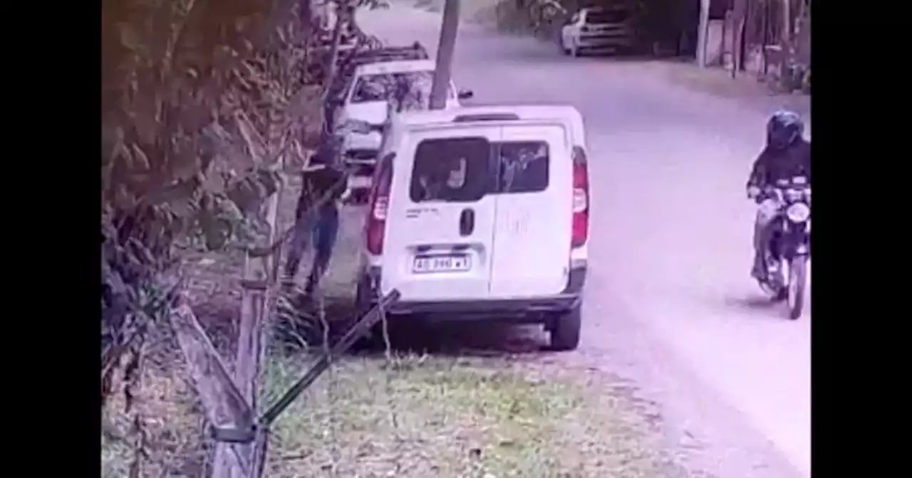 Video: violento asalto de motochoros armados en la puerta del anexo del Athletic en Córdoba | Sucesos | La Voz del Interior