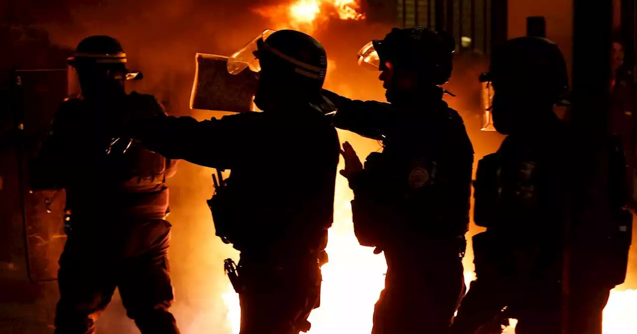 EN DIRECT - Après l'allocution d'Emmanuel Macron, des manifestations sauvages dans plusieurs villes de France