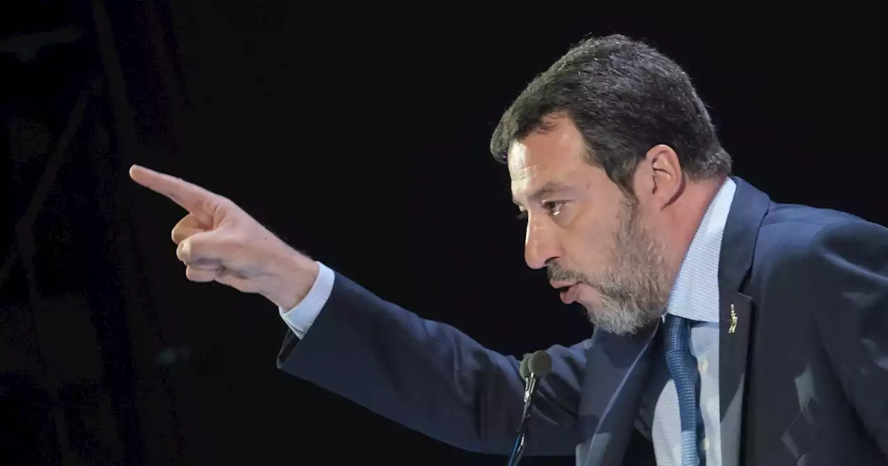 Protezione speciale, Salvini contro la sinistra: 'Quanti hanno trovato lavoro'