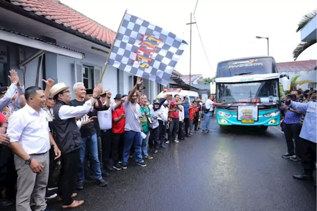 Korban PHK Ini Senang Bisa Mudik Gratis Ke Jateng Difasilitasi Ganjar Pranowo