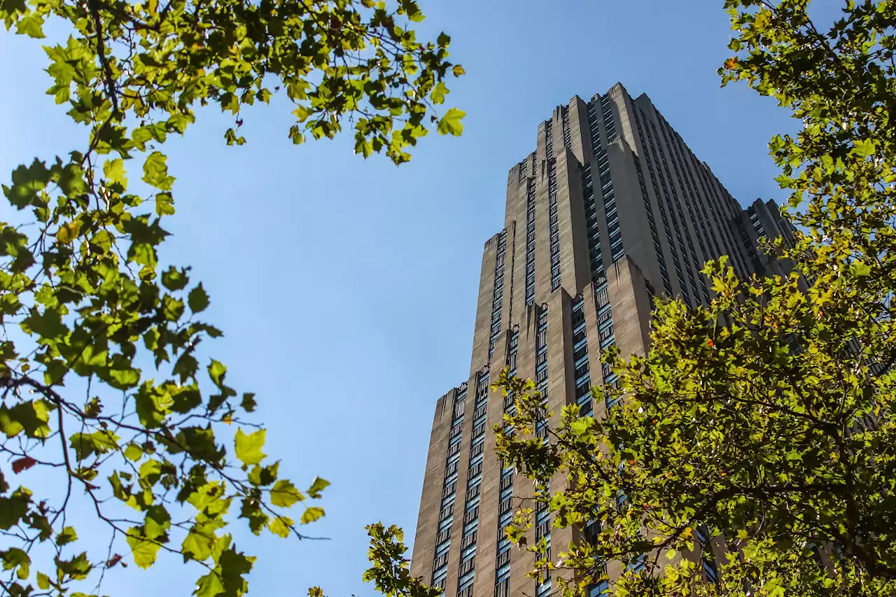 Rockefeller Center to convert vacant office space into its first hotel