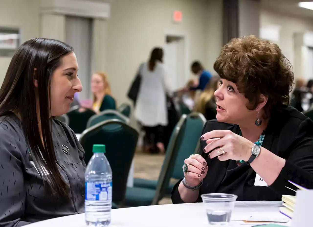 Mentoring Monday aims to connect professional business women in central Pa.