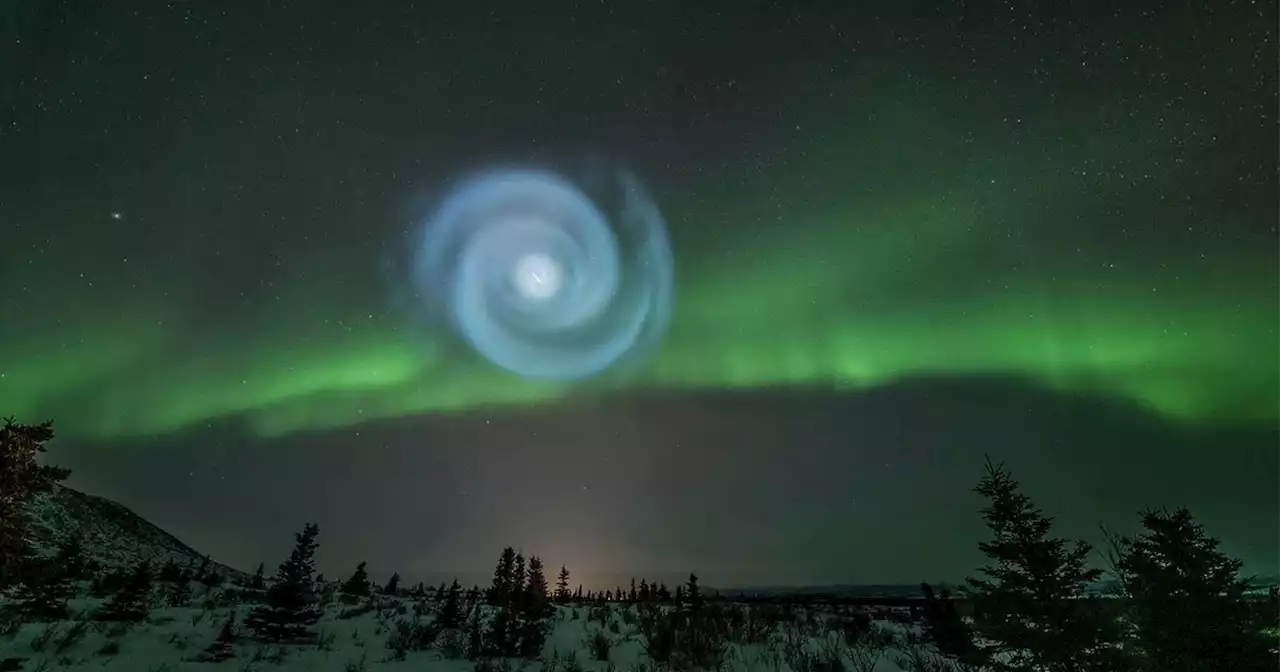 Giant Spiral Appears Amid the Aurora Lights in Alaska's Night Sky