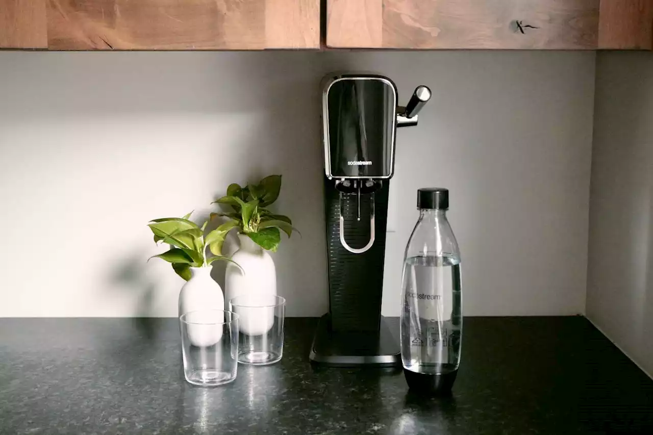 Our Favorite Seltzer Maker is 40% Off—And It’s Actually Stylish