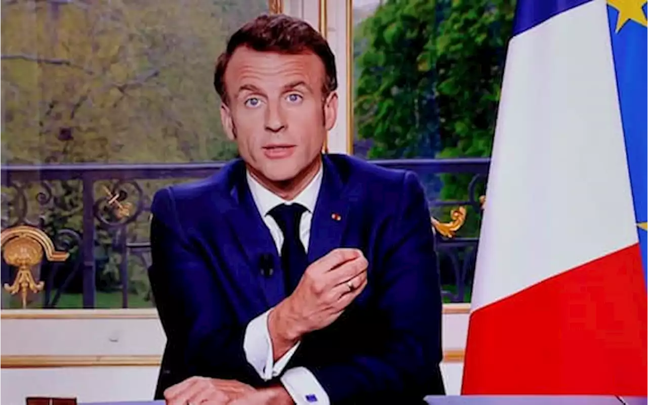 Francia, Macron: “La riforma delle pensioni in vigore in autunno”