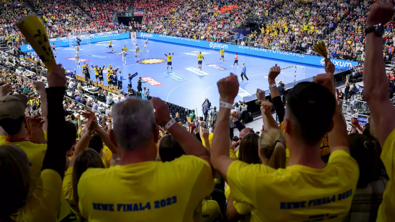 Vergessene Schiris, volle Halle - so lief das Handball Final4 in Köln