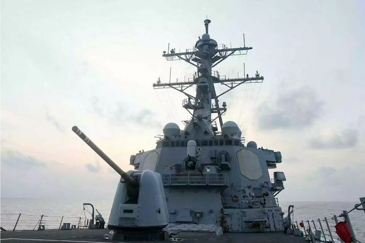 US warship sails through Taiwan Strait following China war games