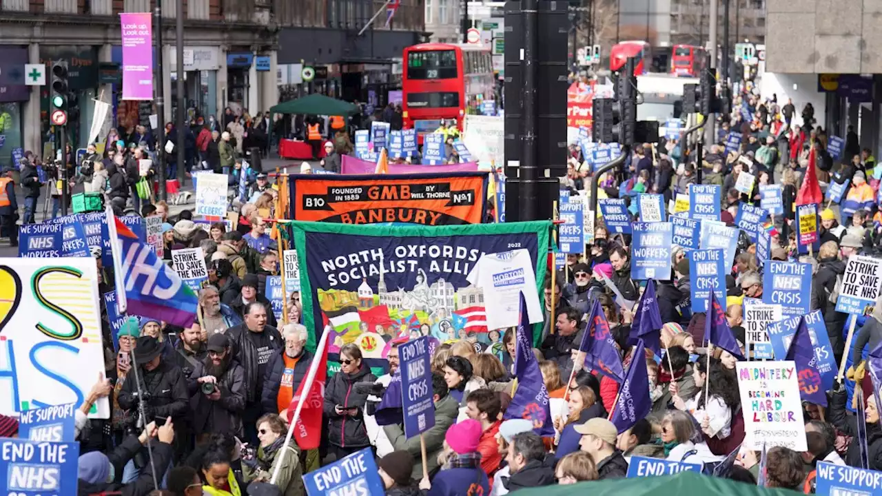 Union splits over NHS pay offer won't stop us striking, Royal College of Nursing sources say