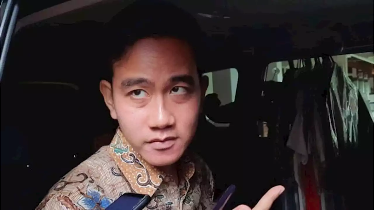 Cuti Lebaran, Gibran dan ASN Pemkot Solo Kandangkan Mobil Dinas