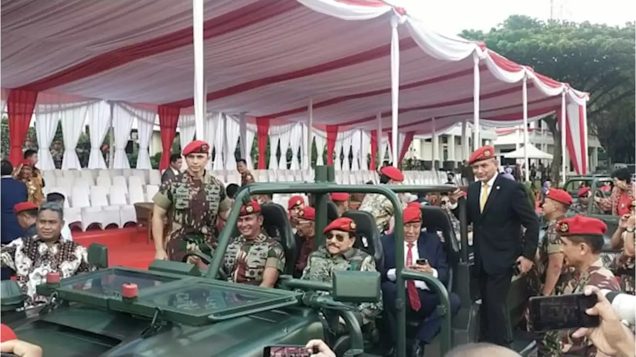 Moment Danjen Iwan Setiawan Sopiri Jenderal Hendropriyono hingga Doni Monardo di HUT ke-71 Kopassus