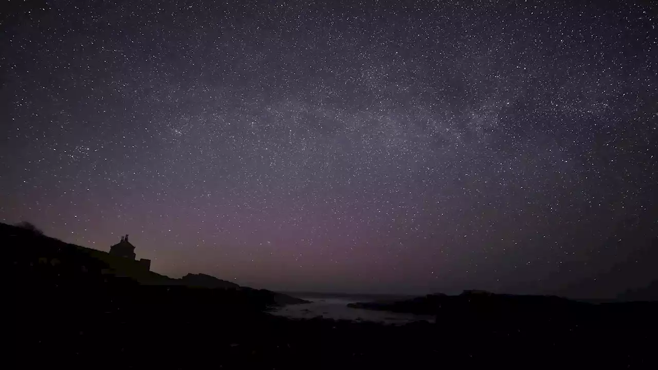 How To See The April Lyrid Meteor Shower - Videos from The Weather Channel