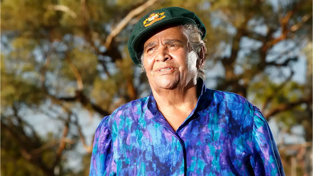 'Remarkable' Aboriginal sporting icon dies