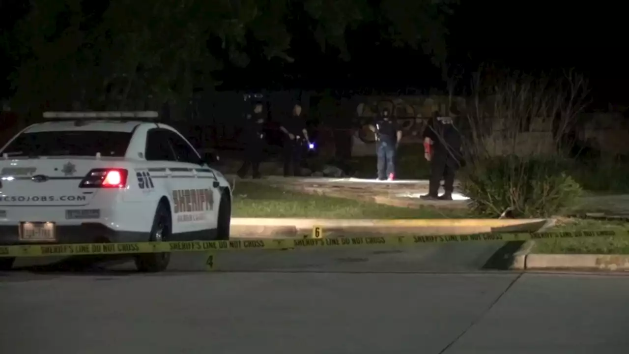 Man found fatally shot after fight outside hotel on FM-1960, deputies say