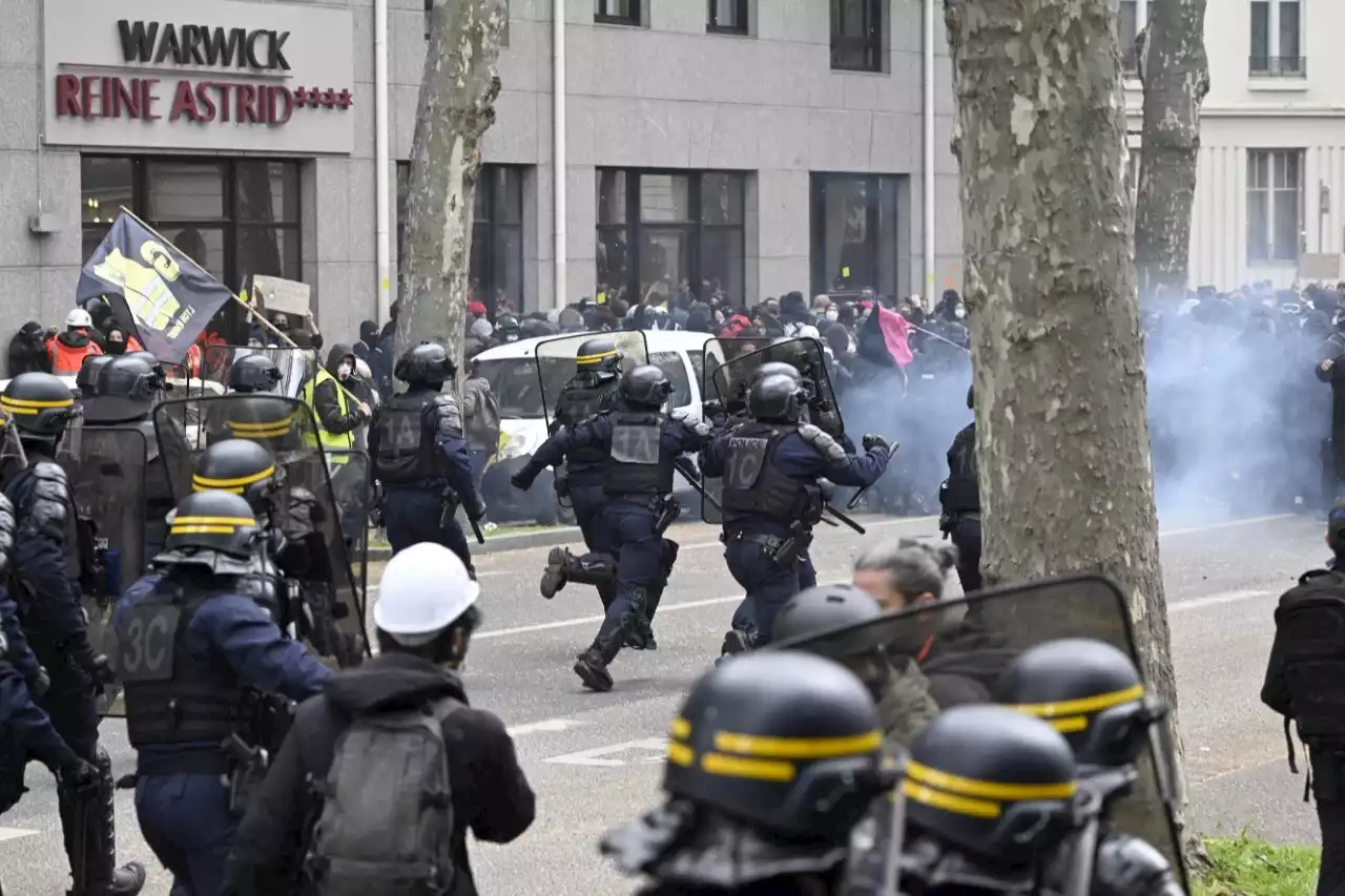 Lyon. Manifestants et journaliste blessés : la violente charge de la police interroge