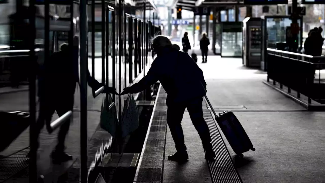 Erneut Warnstreiks bei Deutscher Bahn und an Flughäfen