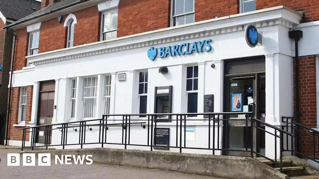 Woburn Sands: Bank used by nine regular customers closes