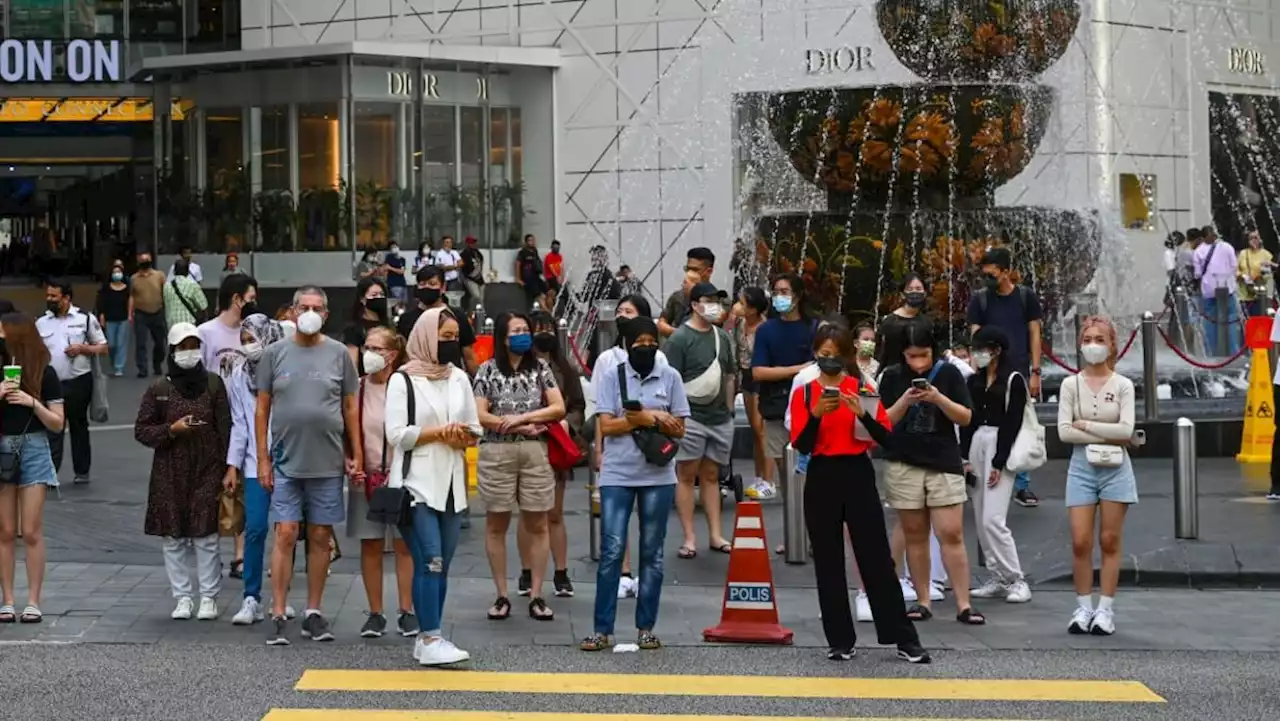 Kes COVID-19 naik di Malaysia, orang ramai digalakkan pakai pelitup muka: Pakar kesihatan