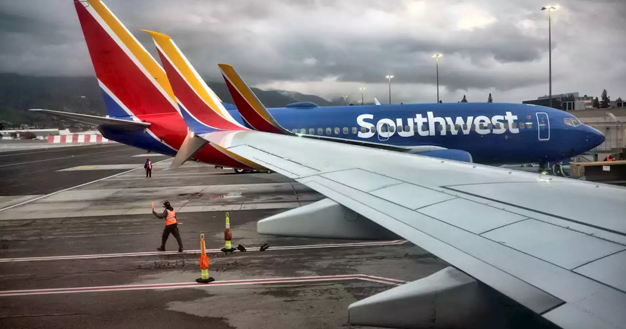 Southwest passengers face delays after nationwide grounding; delays reported at Midway and O’Hare