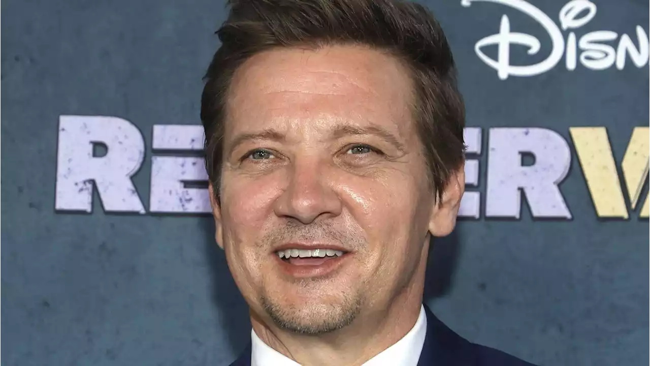 Jeremy Renner dans une mare de sang : une vidéo déchirante de son sauvetage dévoilée trois mois après son accident